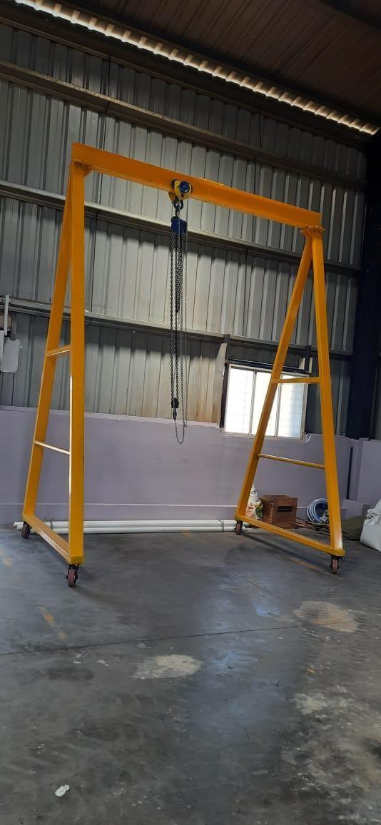 Portable Gentry Crane